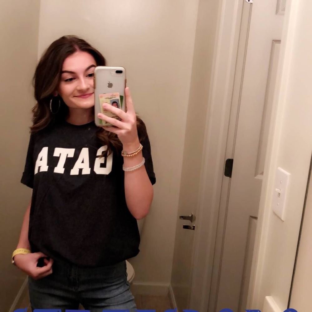 Meet your Posher, Gracie